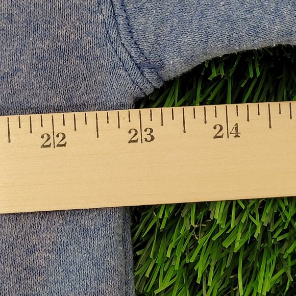 Vintage 90s YALE University Sweatshirt Womens Large 23x24 Faded Blue - Picture 5 of 15